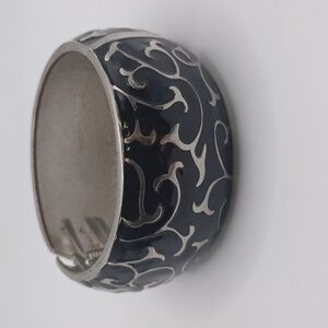 Vintage Black Enamel and Silver tone Clamp Bracelet